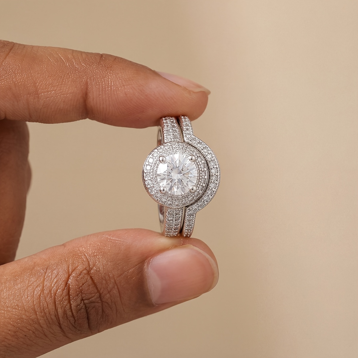 High Sparkle Oval Shape Ring Set, Exquisite Design